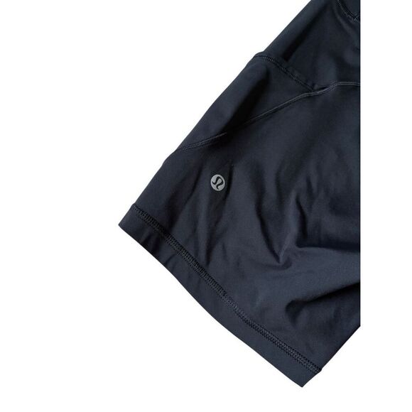 Lululemon Fast and Free High-Rise Shorts size 10 Black Athletic - Picture 11 of 12